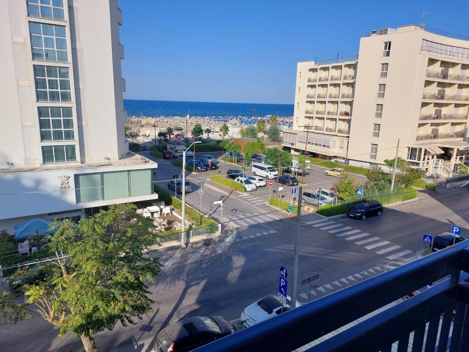 Global Hotel Rimini Exterior photo